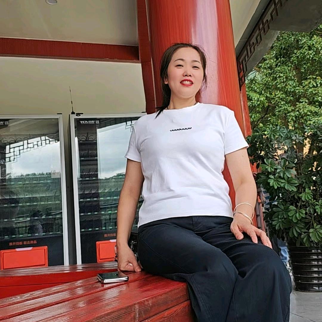 陈家的巜姑娘》