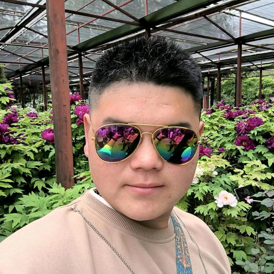 玩收割机的小王？