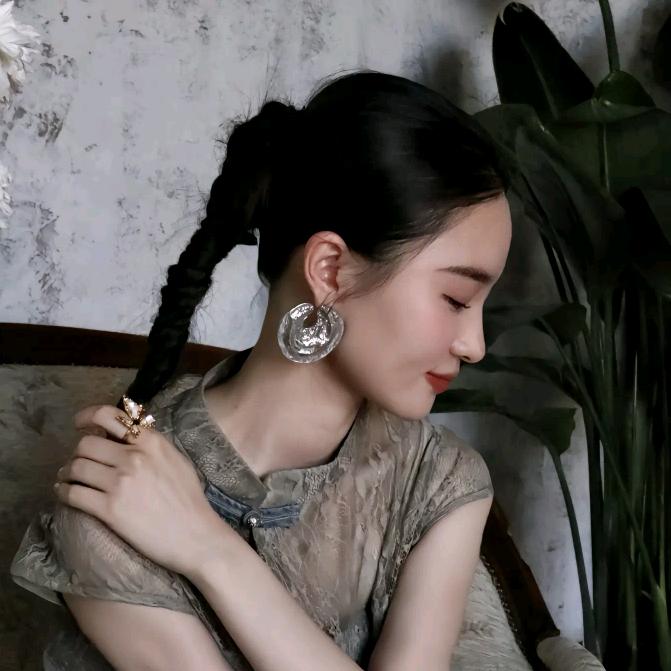 邱莹莹（直播返场）