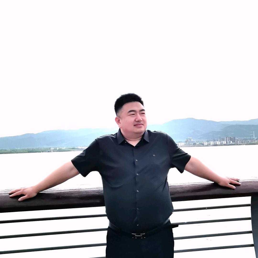 梓垚泽锦