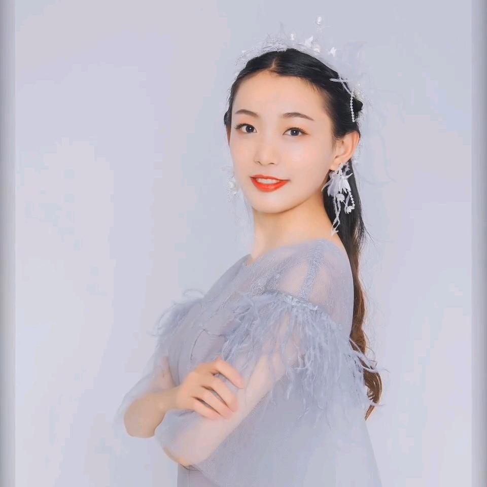 美林湖琳琳
