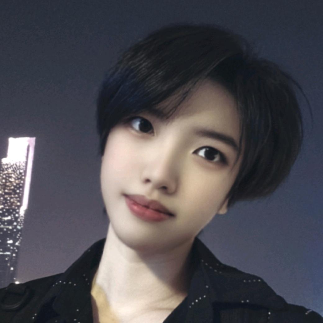 张力（骑摩托的北北）