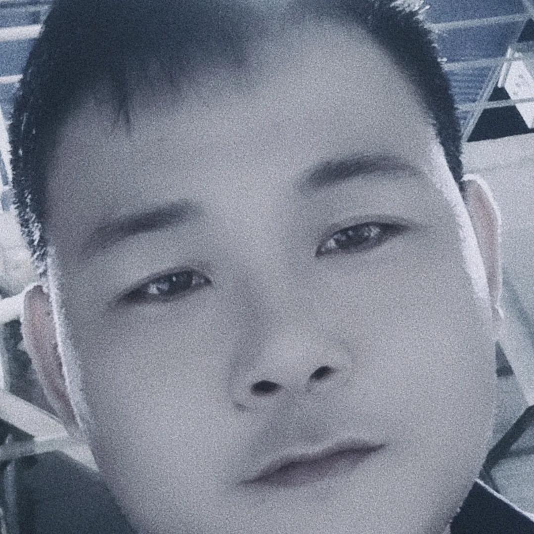 小雷很窝塞