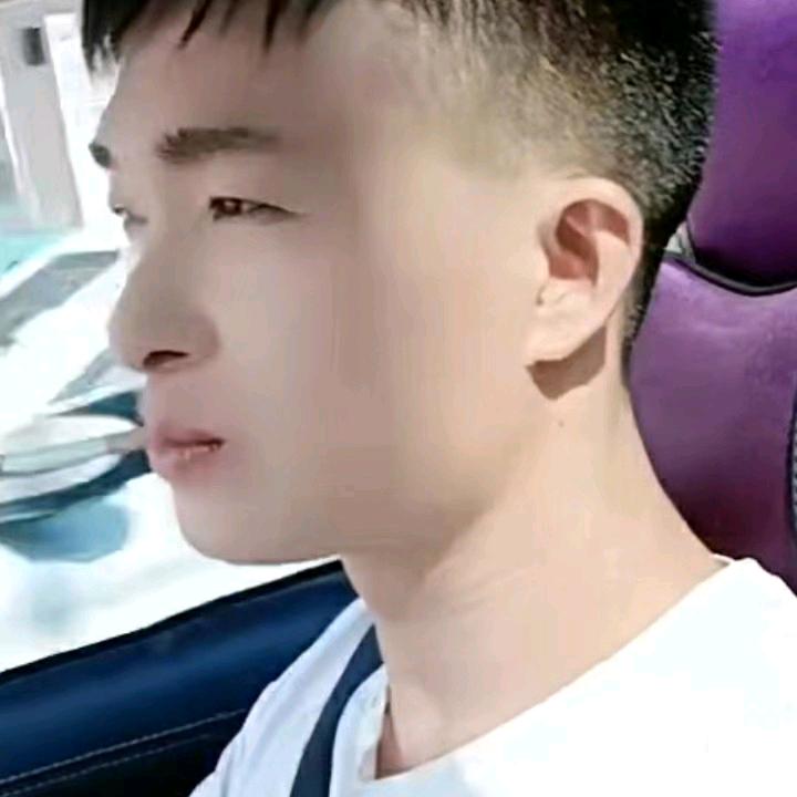 余生很贵“小马哥”