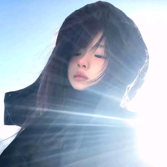 ¹个娃娃脸⁸了