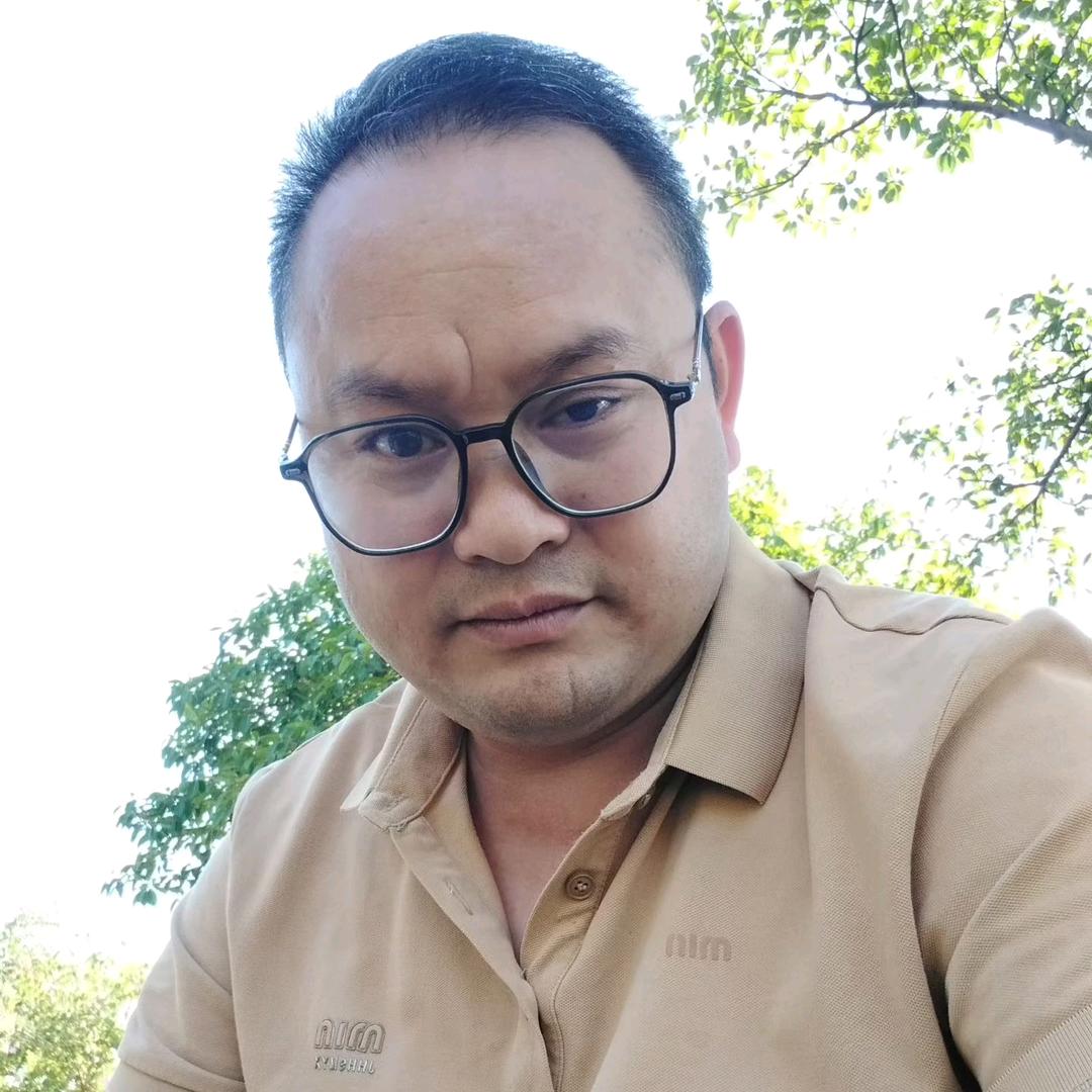 言身寸日月金夆