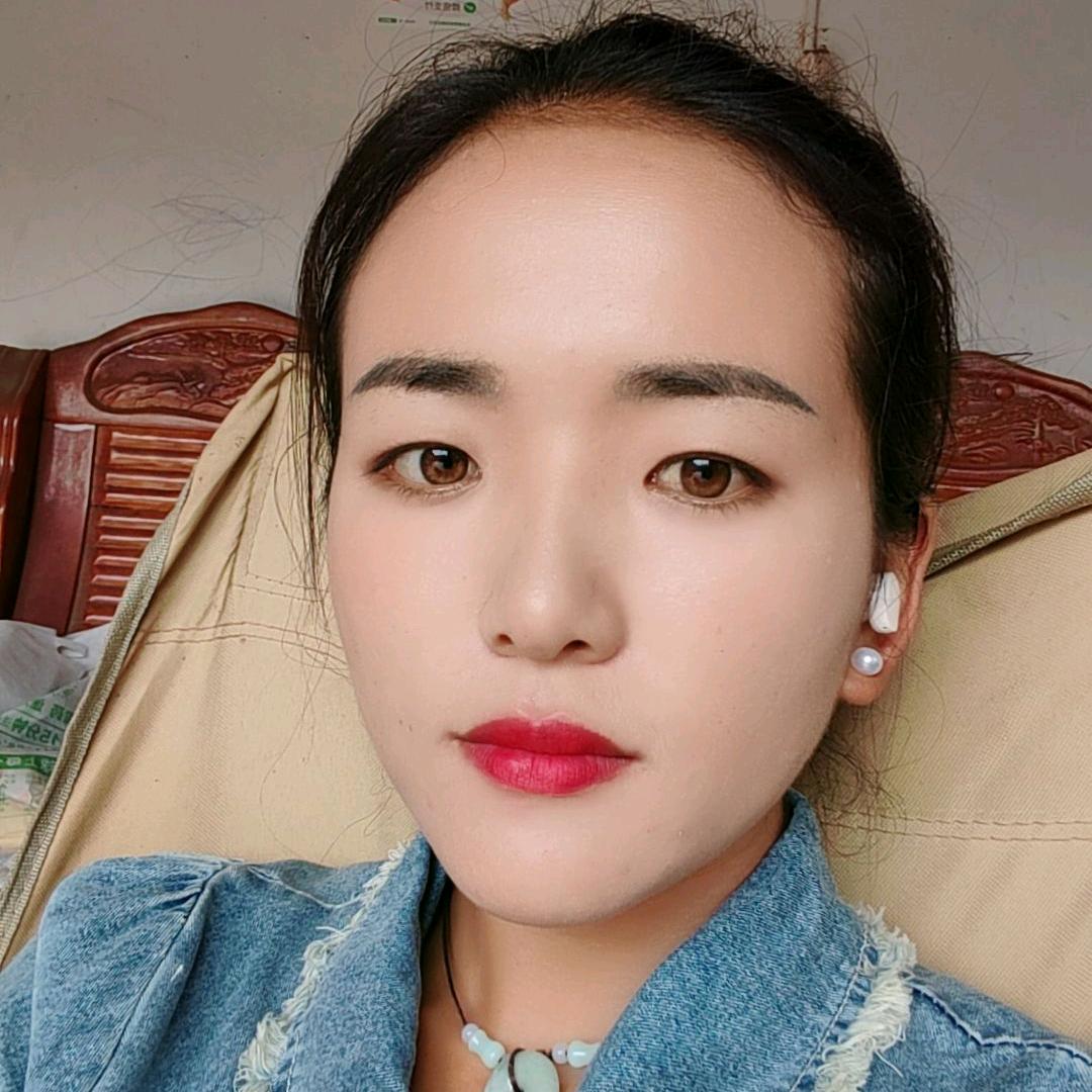 水泄宰鸡妹（左左）