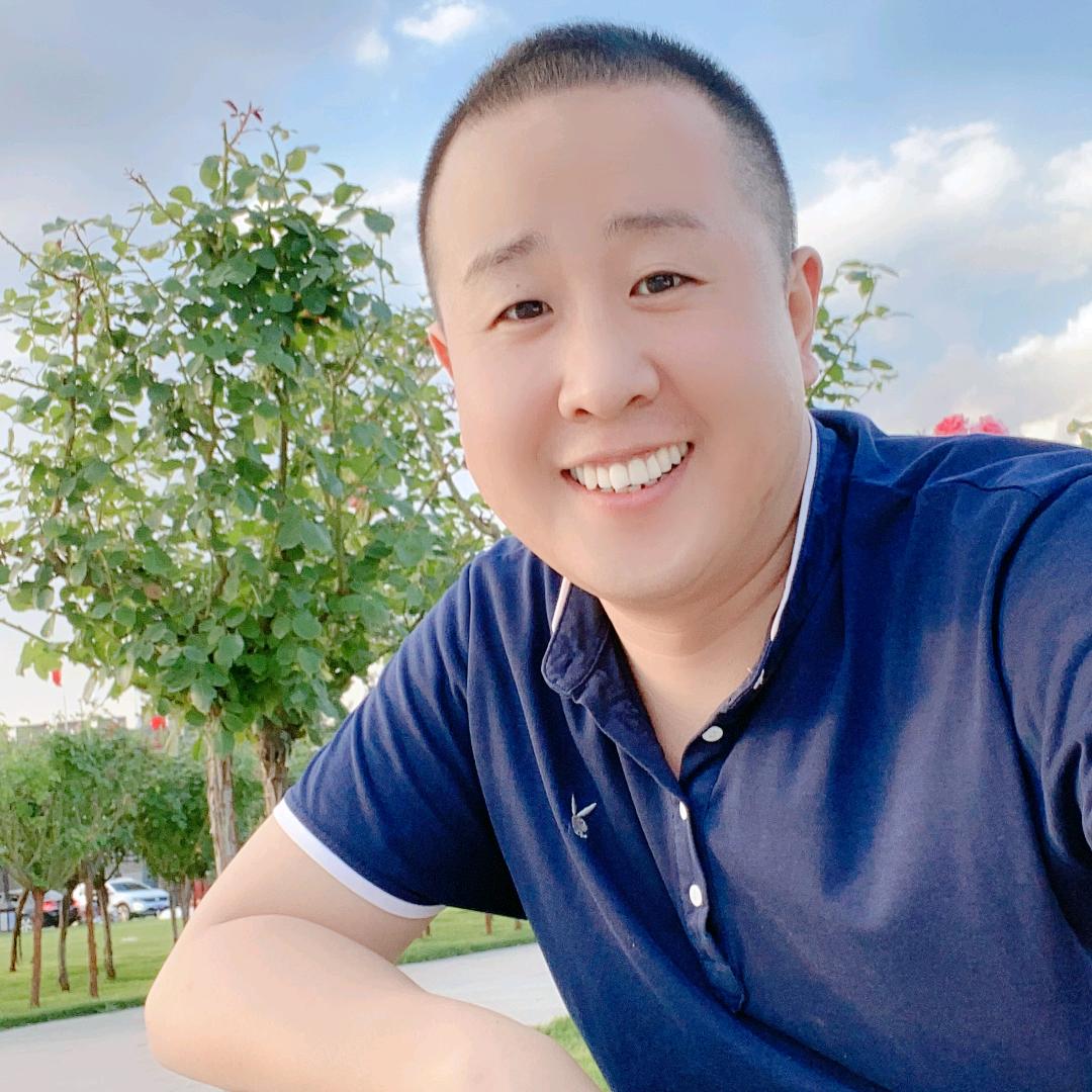 罗布林卡秦