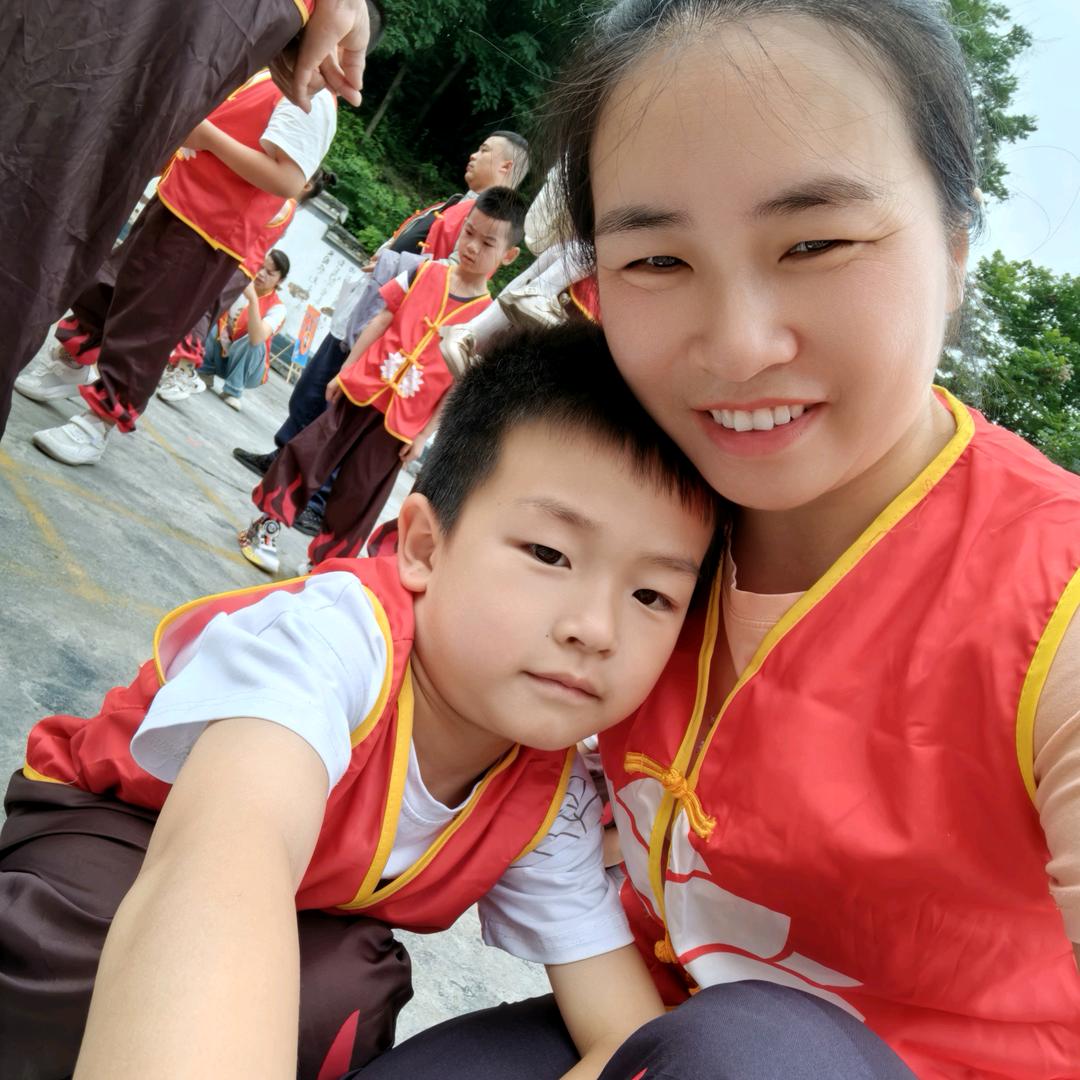 镇远移动月子上户霖姐