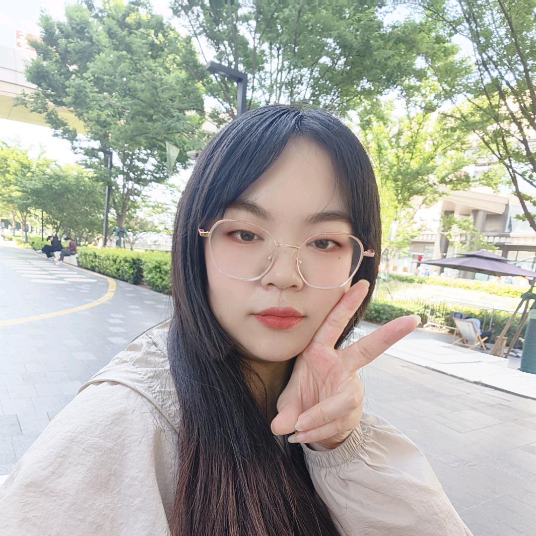 💞ღ᭄小月月姐