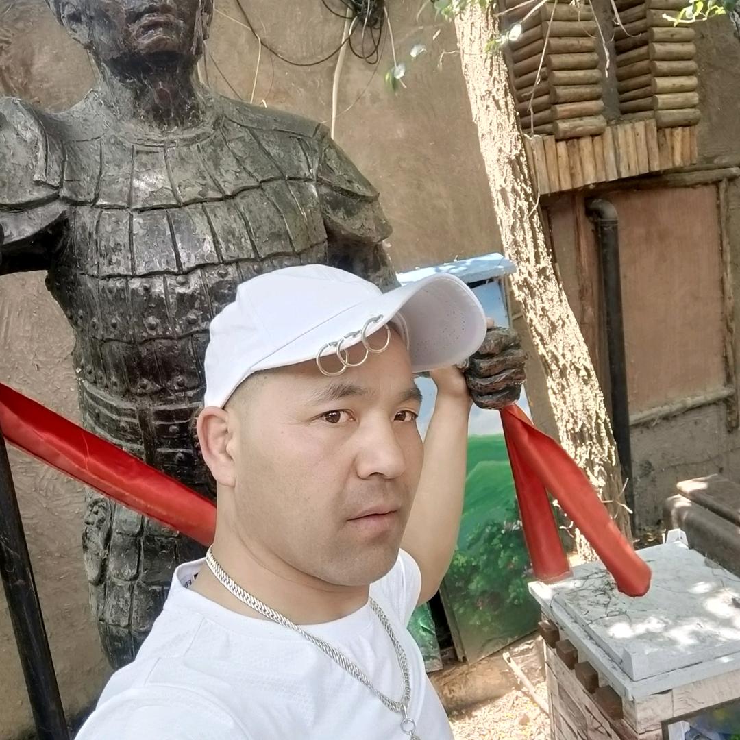 王兵：小帅：发灯