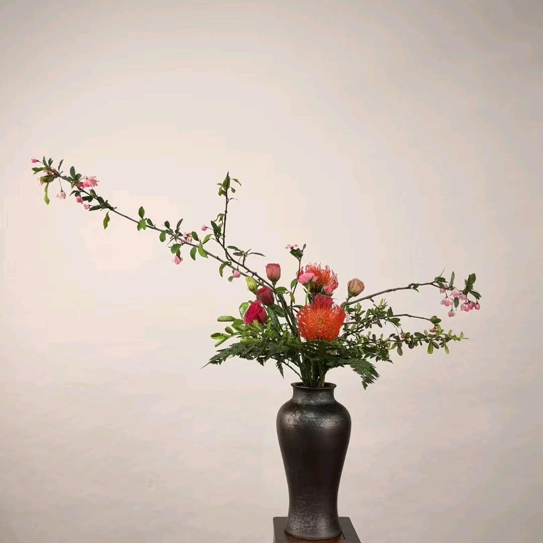 湖畔花卉市场