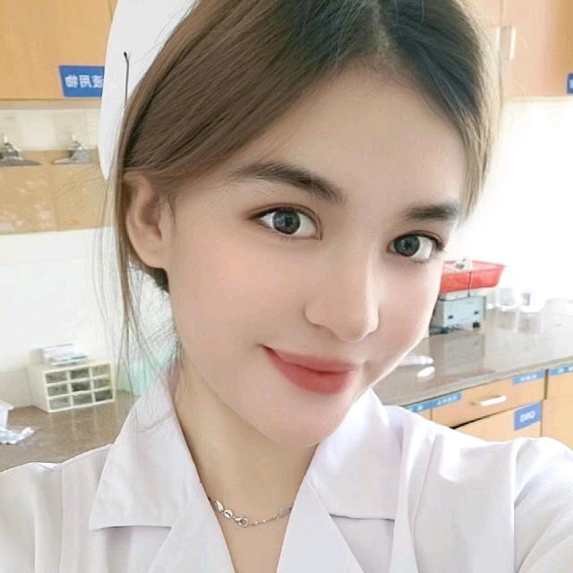 茴我，给芳桉