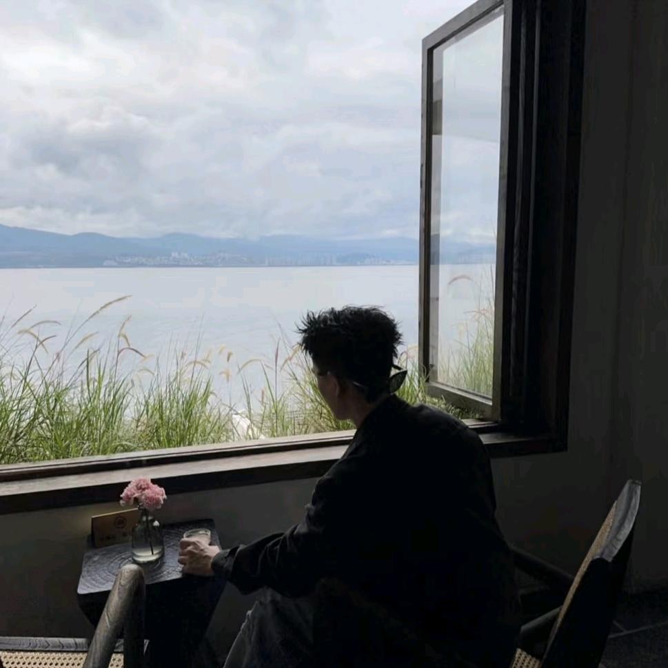 胆小内向害怕霸凌
