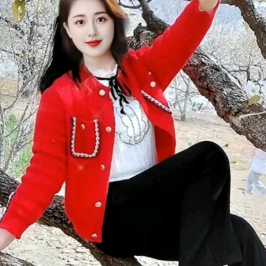 ，