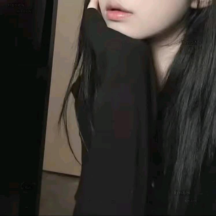 枕歆而眠