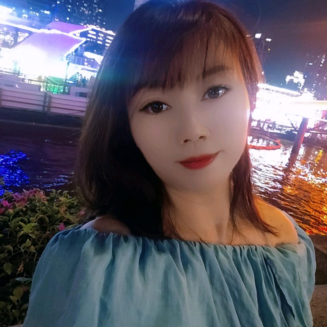 爱与被爱只在一瞬间