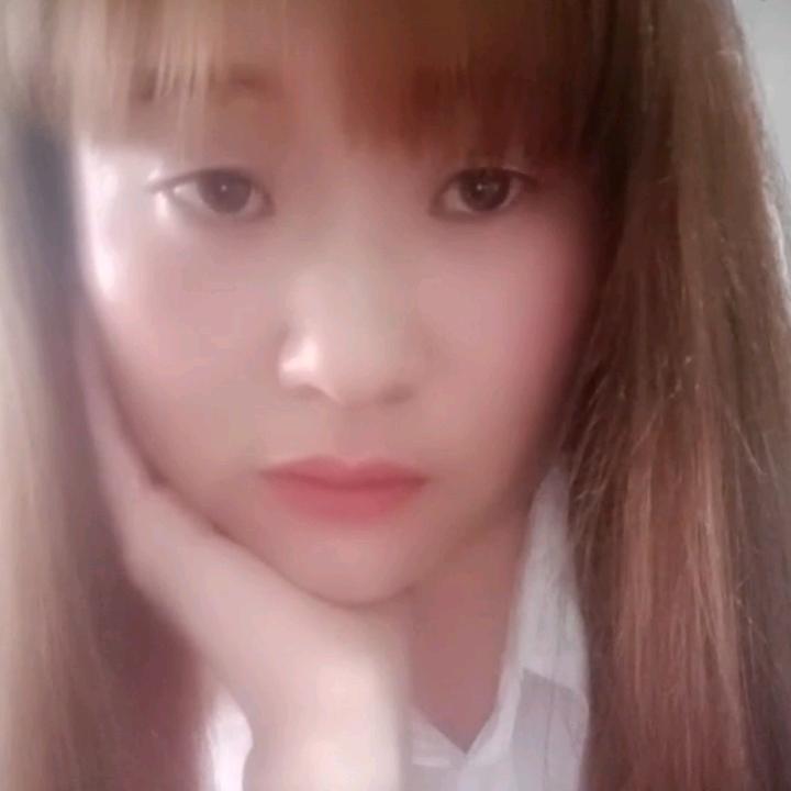 小静（交友聊天直播间）