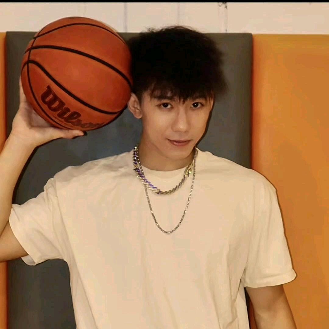 巨龙篮球🏀