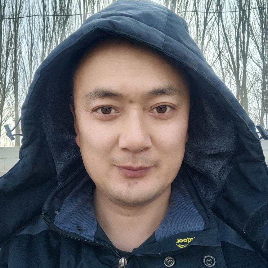 一杆旗良种场七花草莓园