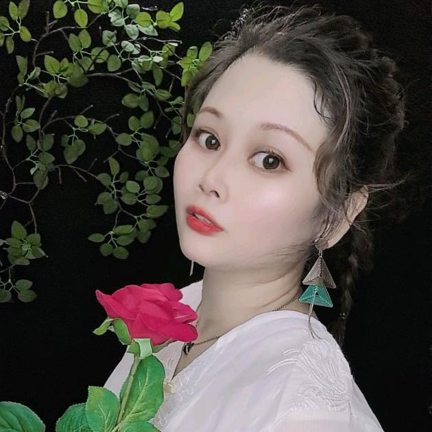 英子