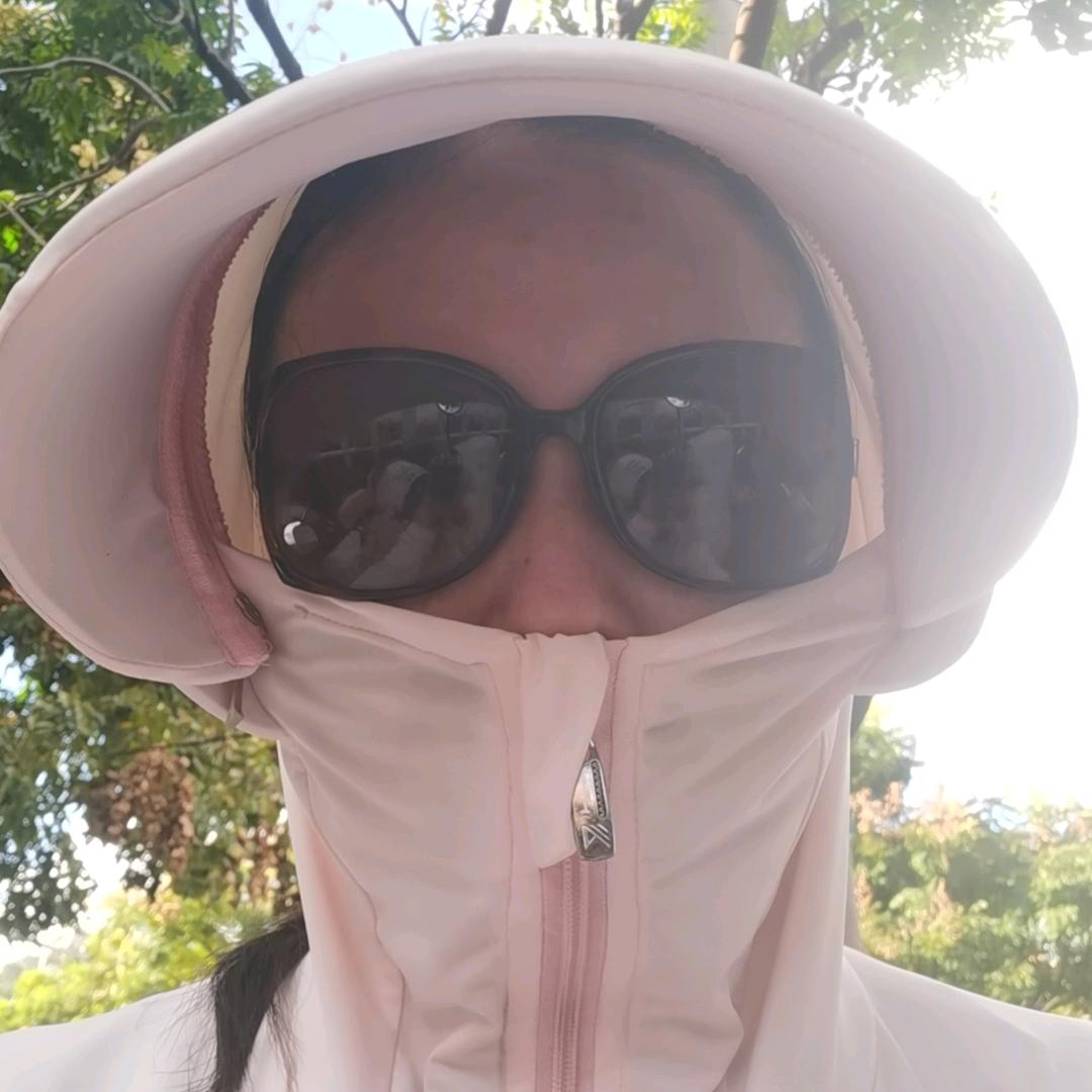 最初