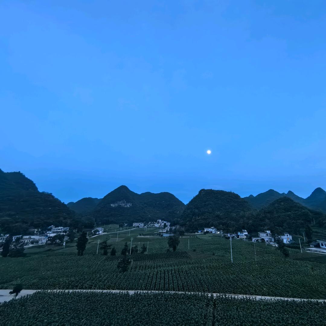 走山人（人间烟火气的推荐者）