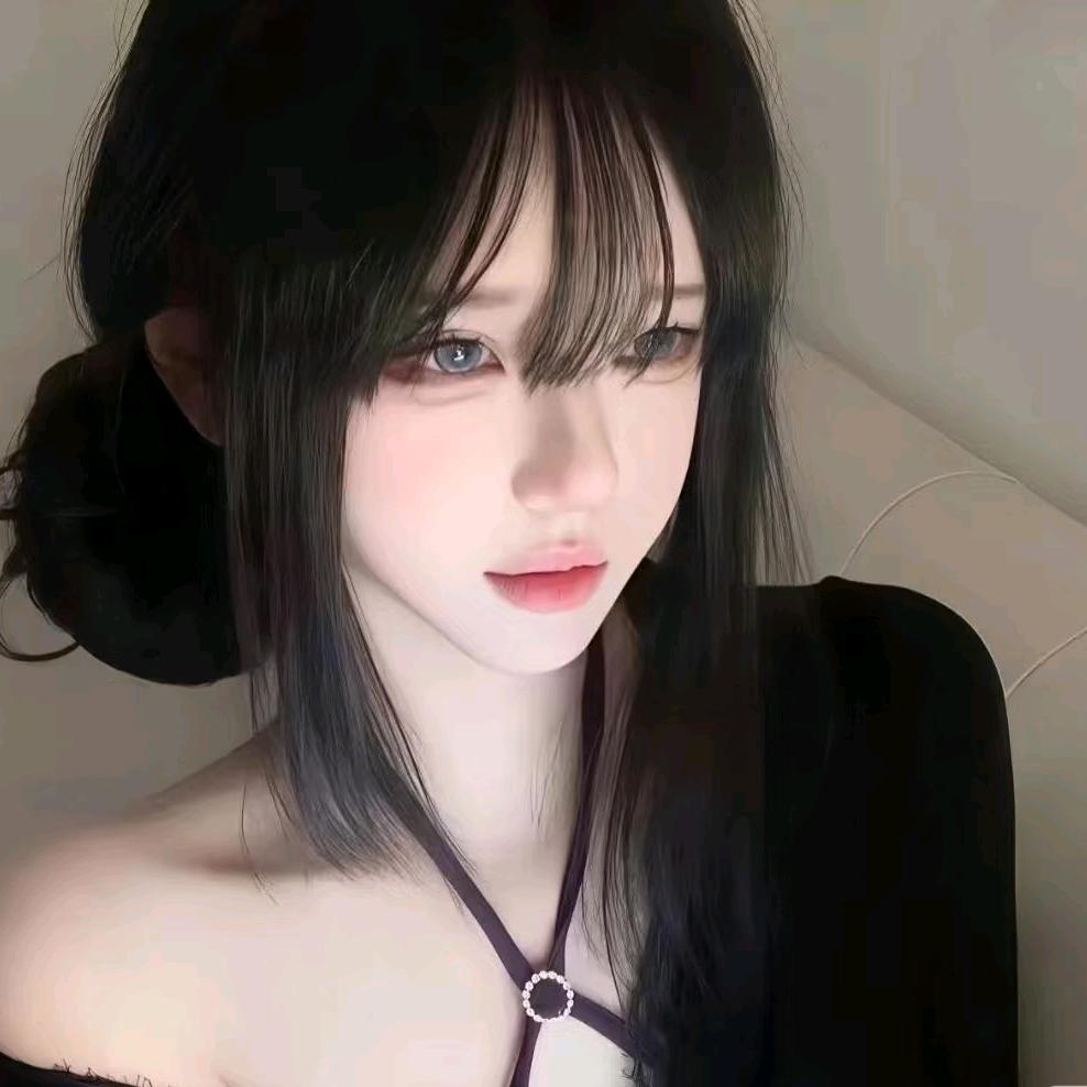 月月吃鱼【超爱蕾蕾版】头像