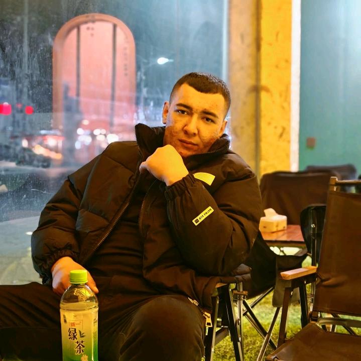 芭比𝐁𝐚𝐫𝐛𝐢𝐞酒吧 小玉