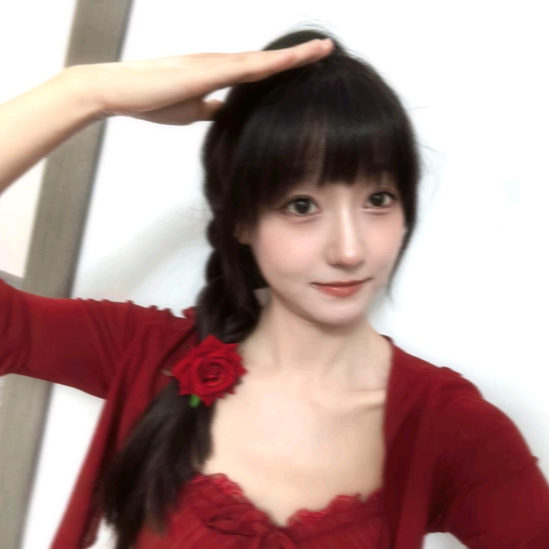 玫瑰味的月亮