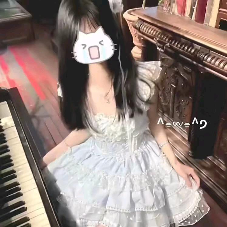 不爱吃咖喱的小懒