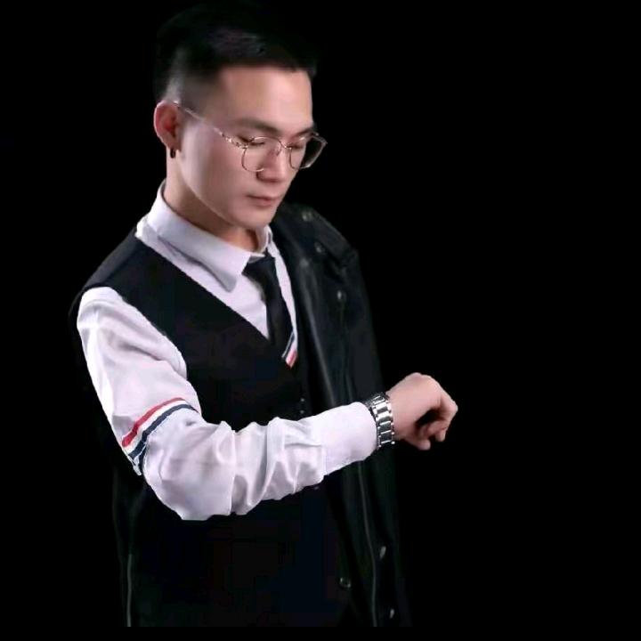 深圳王垚讲金融