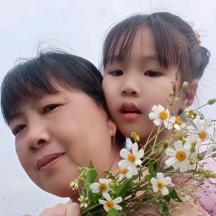 吉祥三千金的奶奶