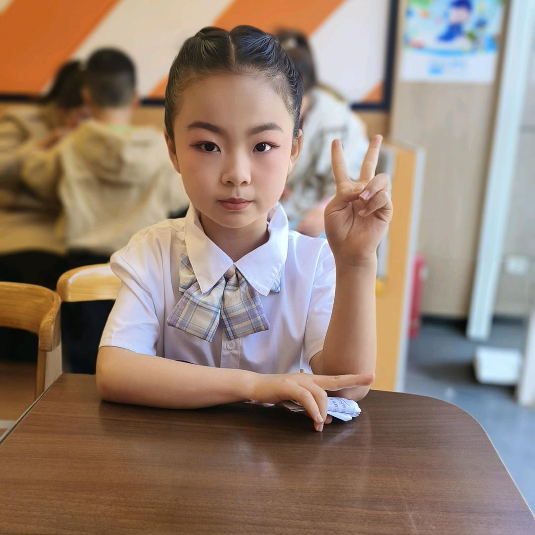 瑾瑜 (二年级)