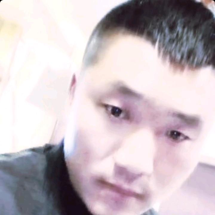 现实社会