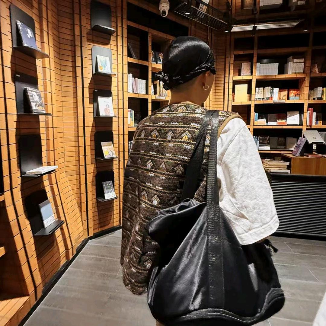 三七♍️（Pop-AX）