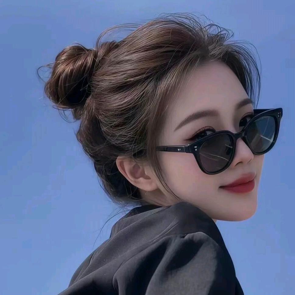 妍希女装