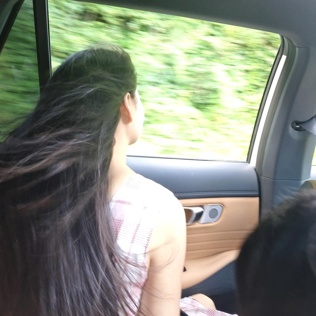 脖子以下都是腿