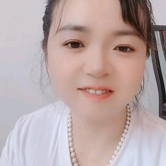 成就梦想，志在飞翔。