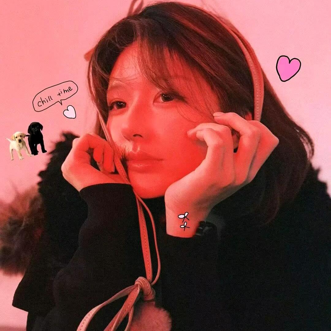 奕奕