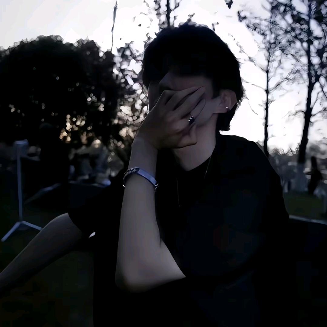 温煦头像