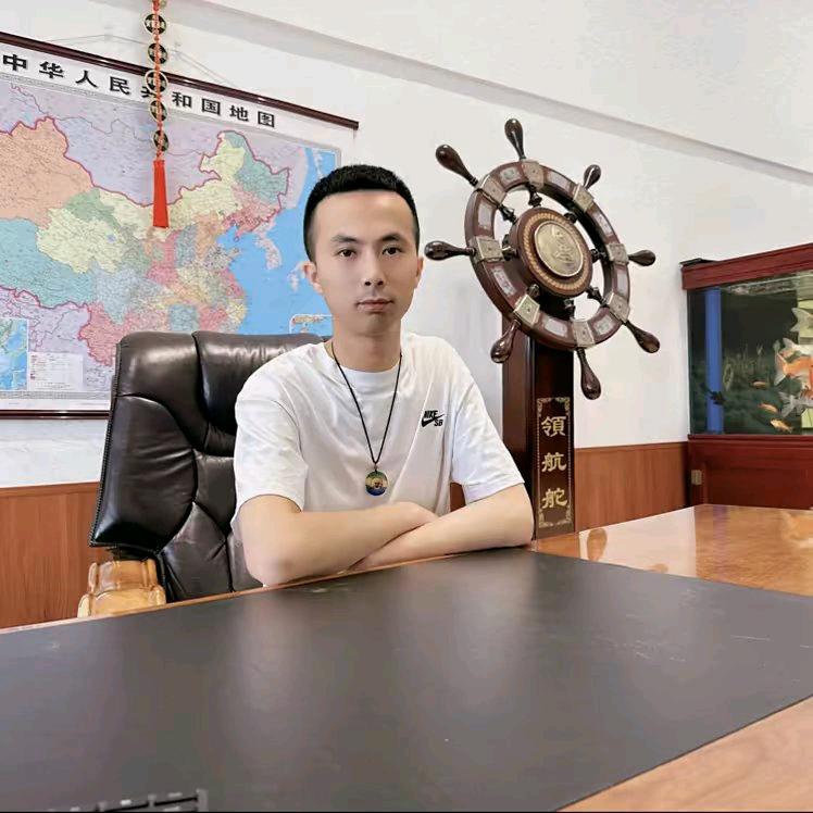 1349车王霸道酷路泽