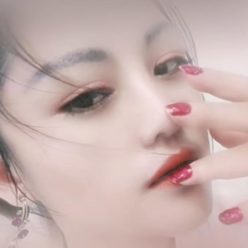 孤独的小野猫😍