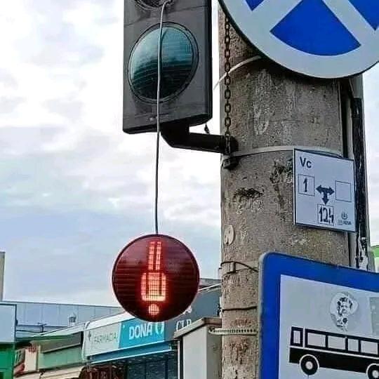 不是刮风就是下雨🌧️