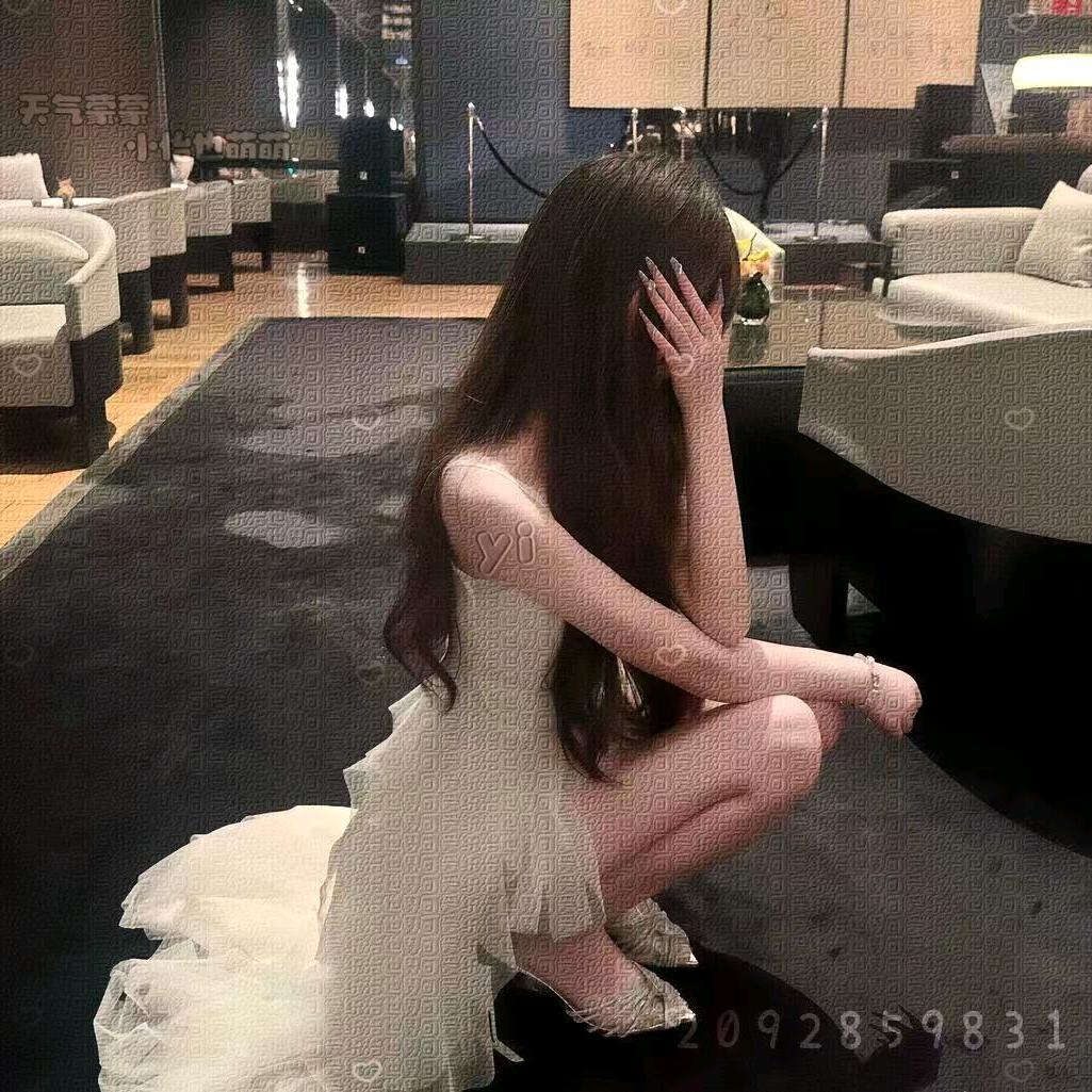 杨小雨头像