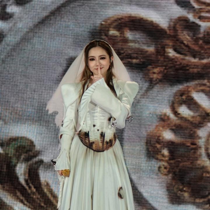 G.E.M.