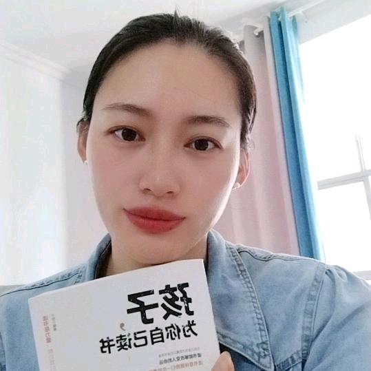 桃桃吖