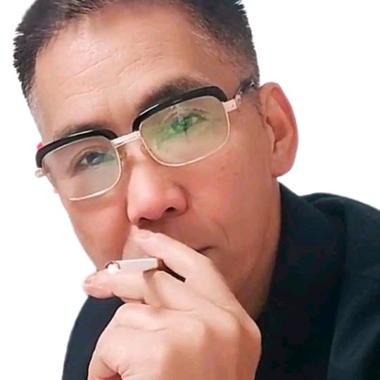 🇻🇳🐝自由飞翔🐍