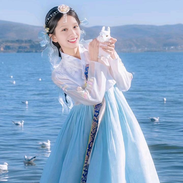 爱的路上只有我和你