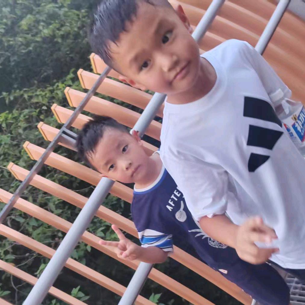 木子李＇会飞的鱼